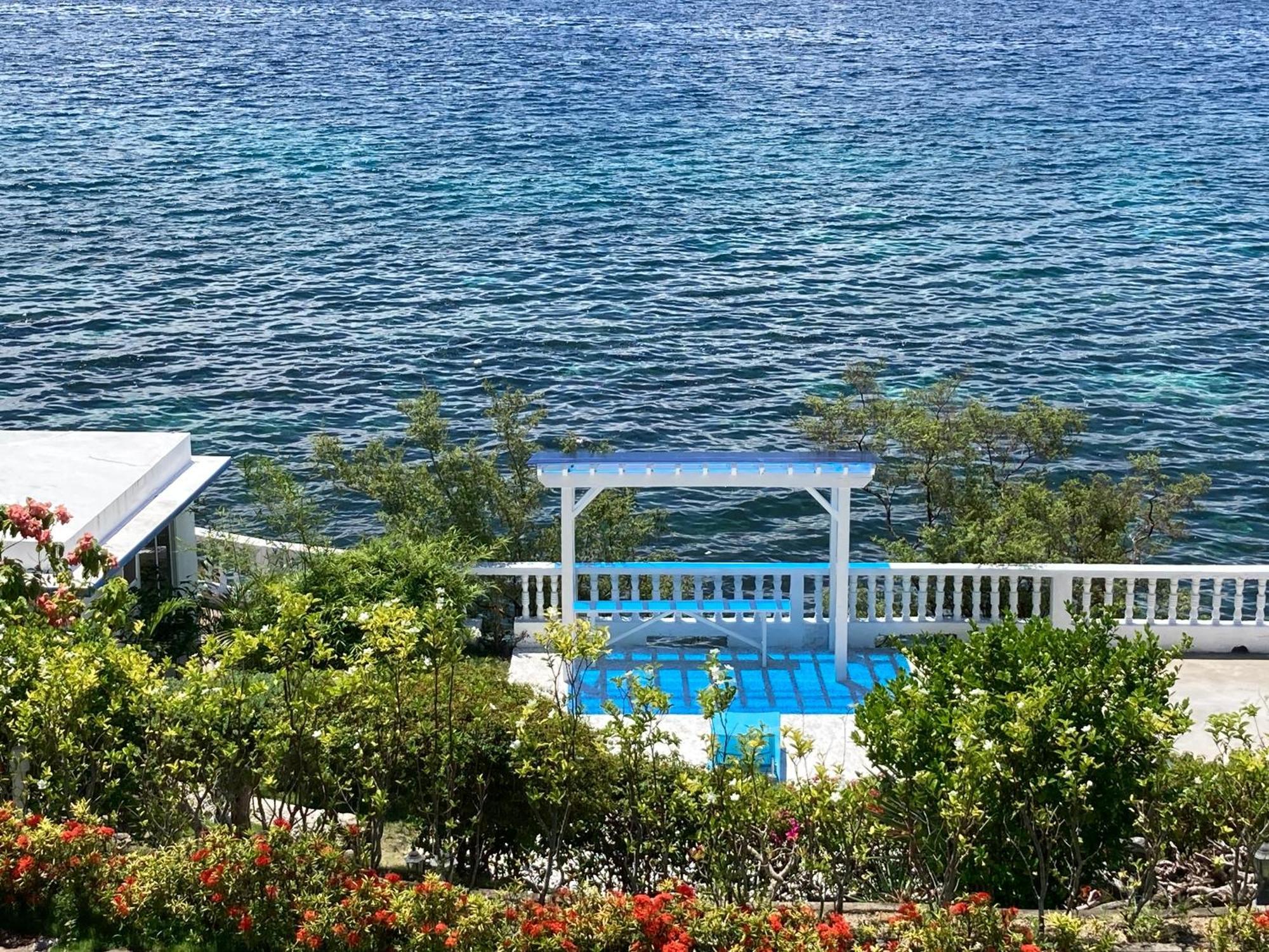 Dumaguete City 1888 Beach Resort מראה חיצוני תמונה