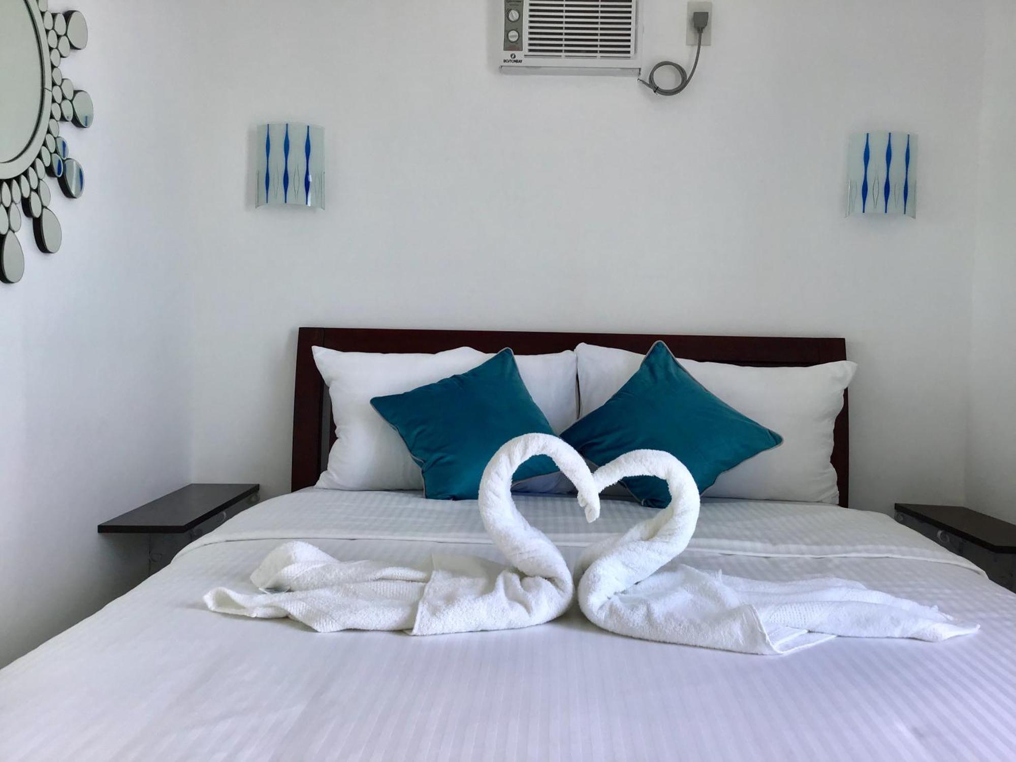 Dumaguete City 1888 Beach Resort מראה חיצוני תמונה
